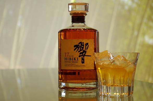 http://anhlinhshop.com/userfiles/image/ruu%201/Suntory-Hibiki-12.jpg