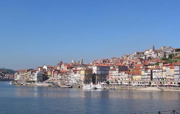 Quận Porto Bồ Đ&agrave;o Nha